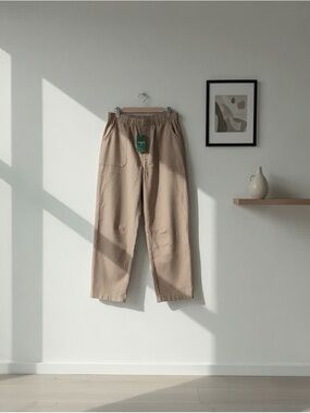 HALARA women’s Tan Elastic-Waist Chino Pants